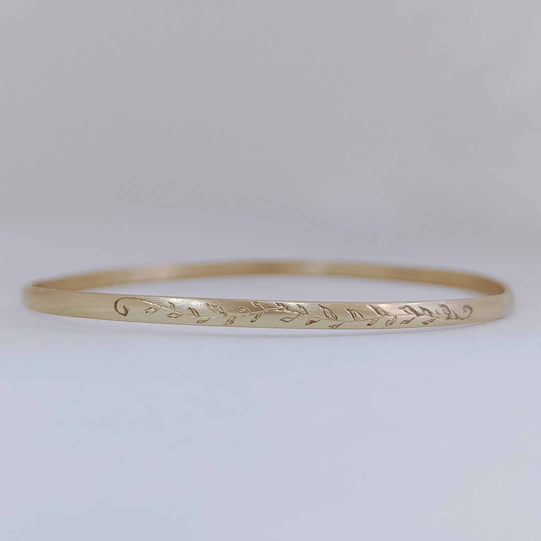 14K Solid Gold Leaf Engravings Womens Bangle, Design Moroccan bracelet, Gift for her