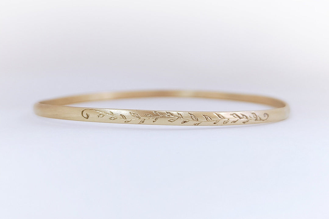 14K Solid Gold Leaf Engravings Womens Bangle, Design Moroccan bracelet, Gift for her